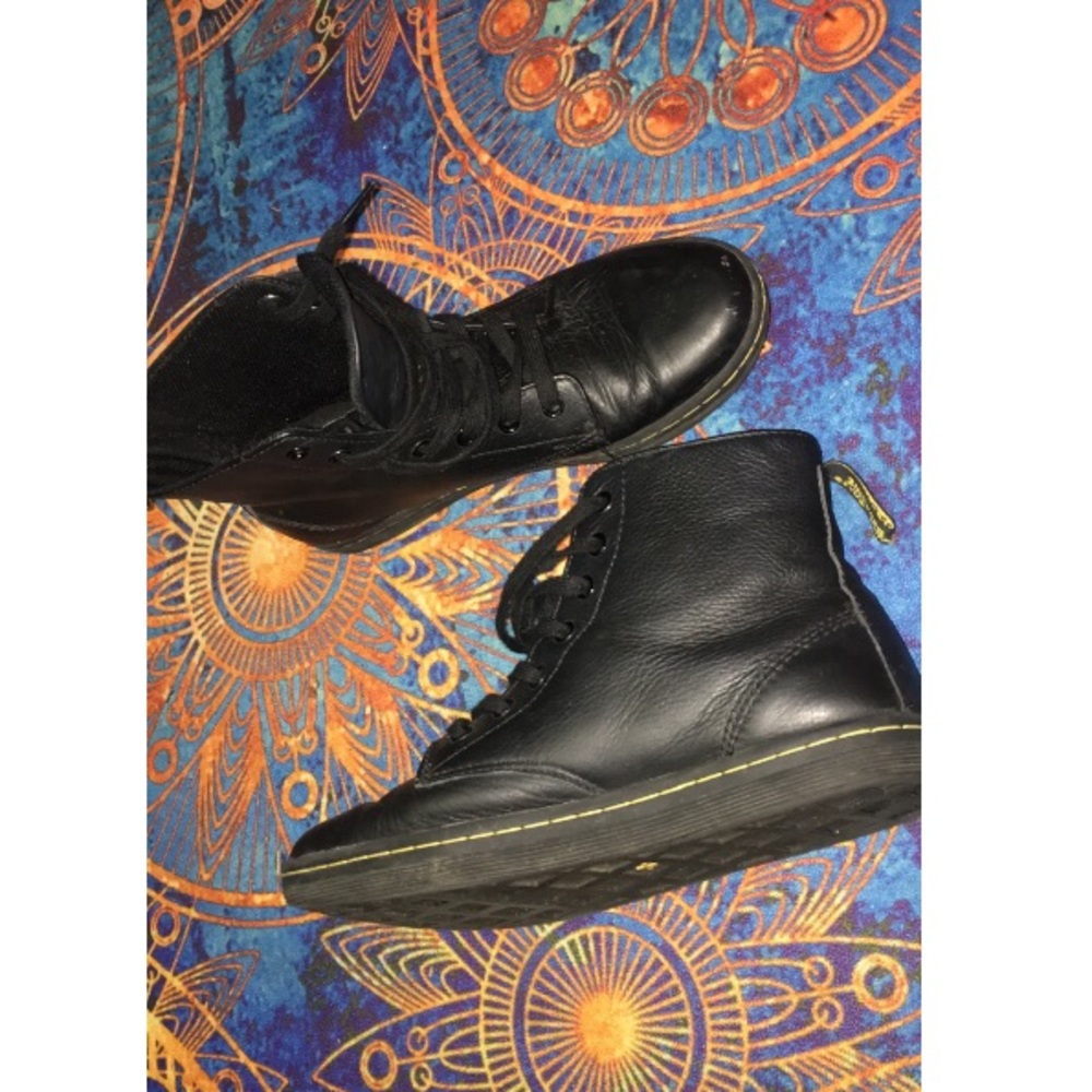 Dr. Marten® Shoreditch Bootie